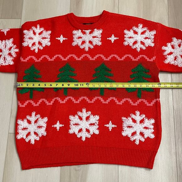 Forever 21 Christmas Tree & Snowflakes Sweater – Women’s Size Small - Picture 8 of 8